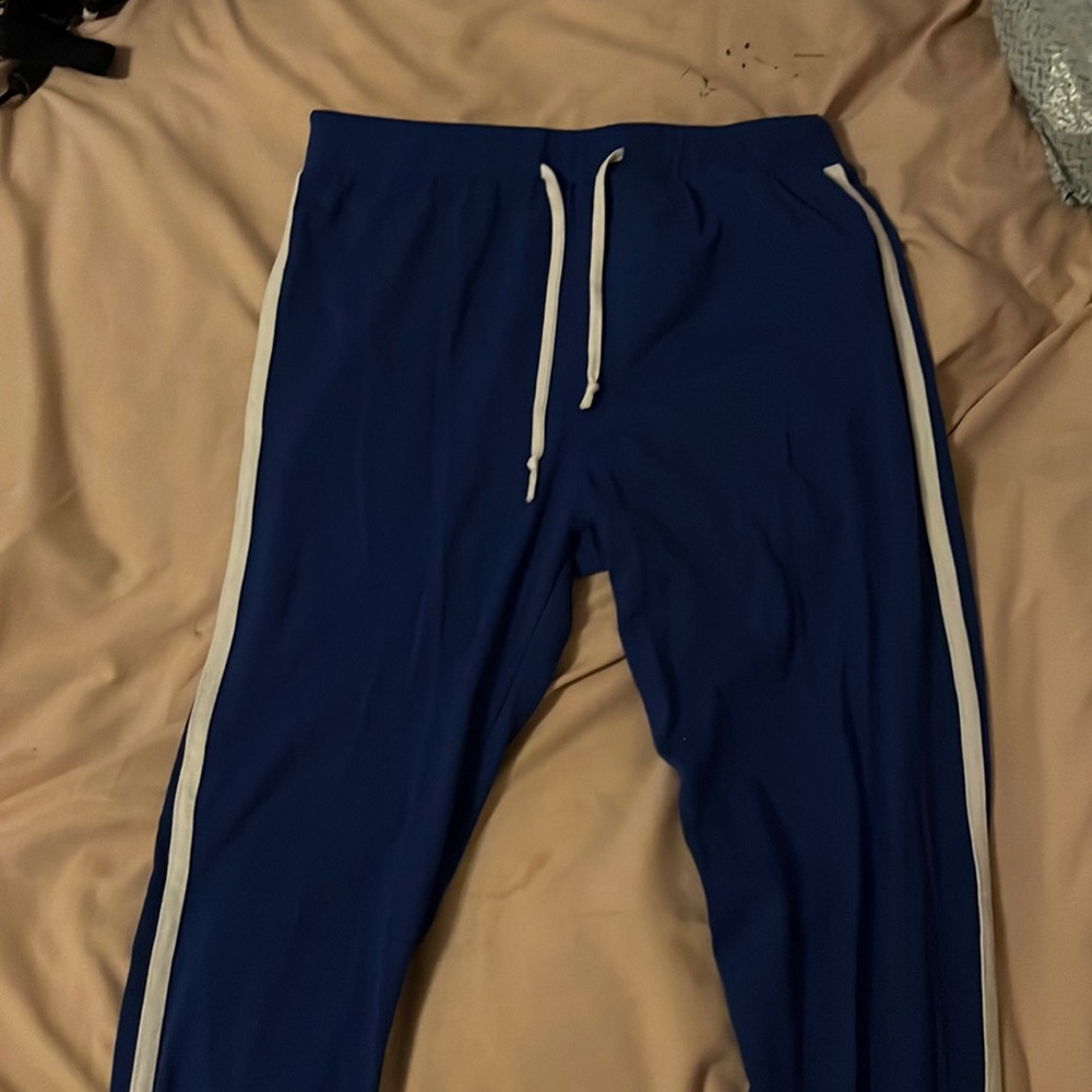 Fashion move two stripe leggings